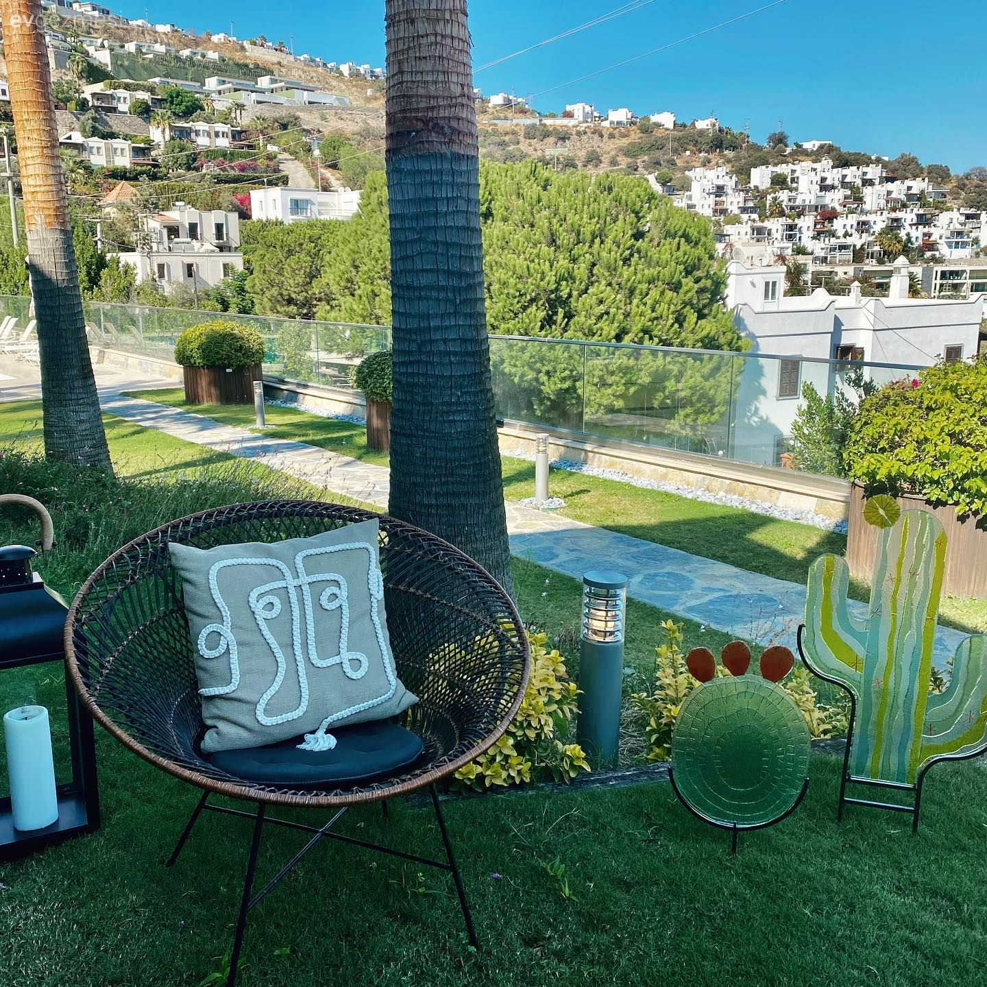 Bodrum'daki Bu Yazlık Özel Yapım Parçalarla Kendi Tarzını Konuşturmuş!