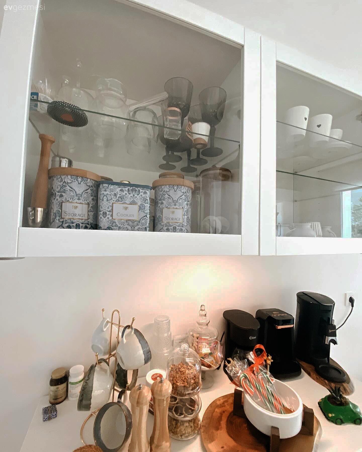 Beyaz, Mutfak aksesuarları, Mutfak