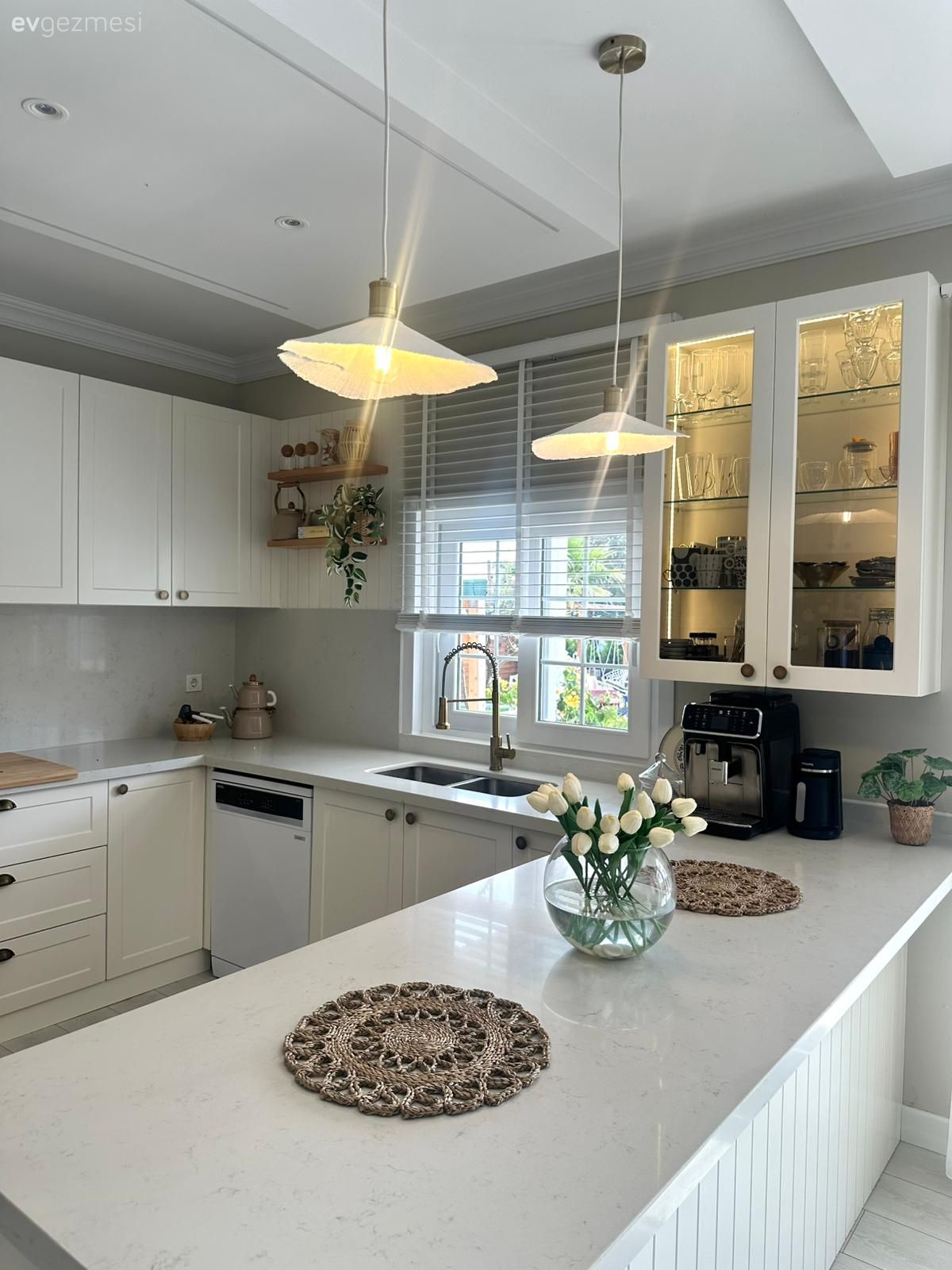 Bu Kocaeli Evindeki Her Parça Modası Geçmeyecek Türden