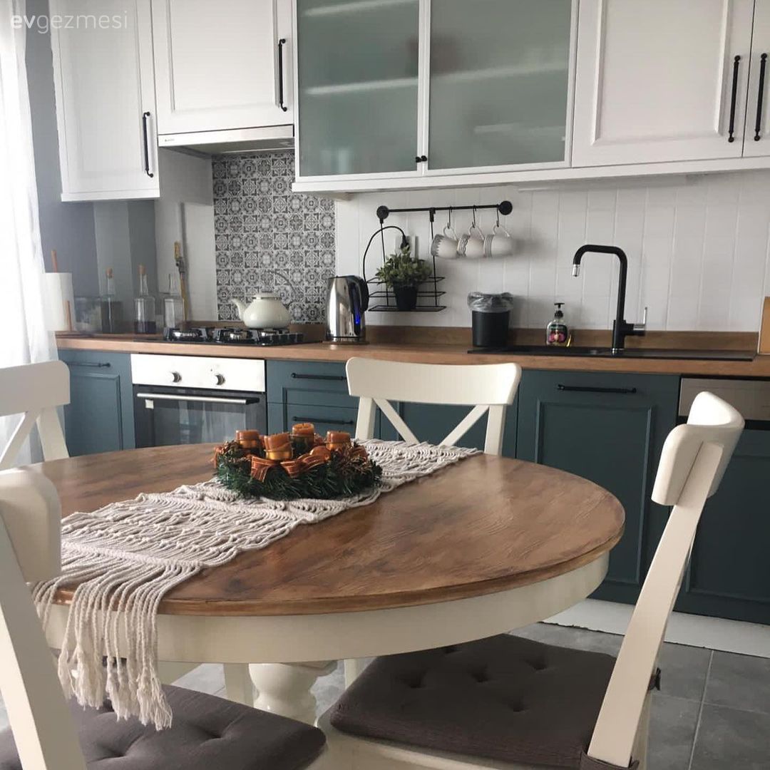 Öncesi&Sonrası: 4500 TL Tutan Bu Mutfakta Değişmeyen Hiçbir Şey Yok!