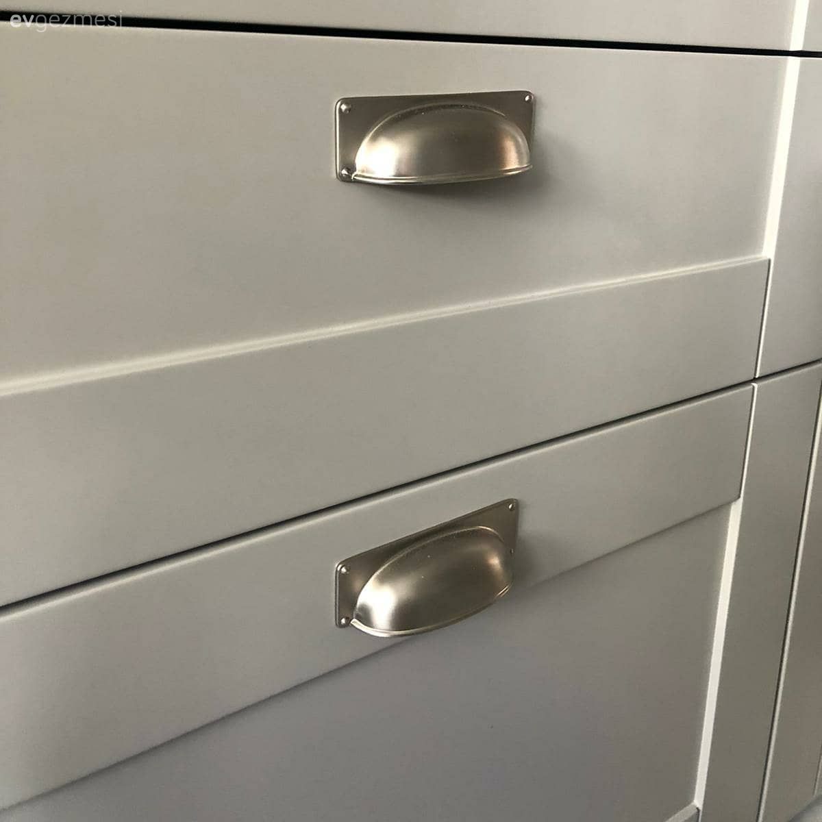 Gri, Beyaz, Mobilya kulp ve ayakları