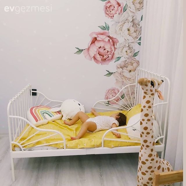 Çocuk Odası, Beyaz, Sarı, Çocuk odası duvar dekorasyonu