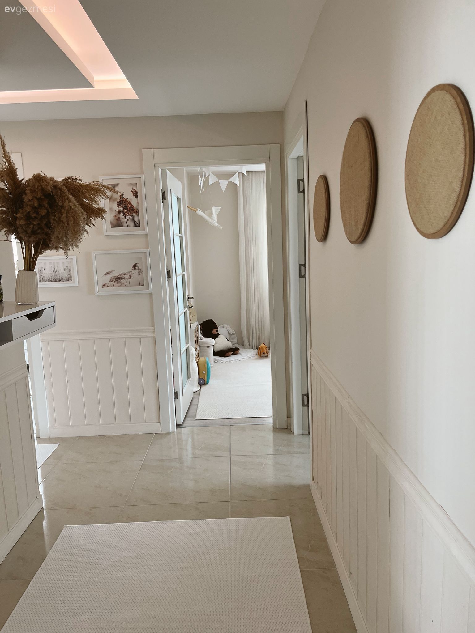 Bu Adana Evinde İskandinav ve Bohem Etkisi Hakim