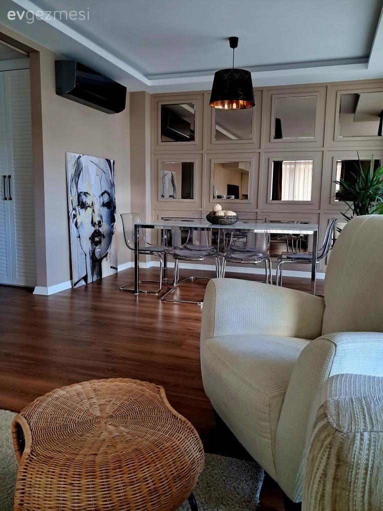 Salon, Modern, Beyaz, Siyah, Tablo, Duvar dekorasyonu, Duvar ayna kaplama, Ayna, Sandalye, Yemek masası