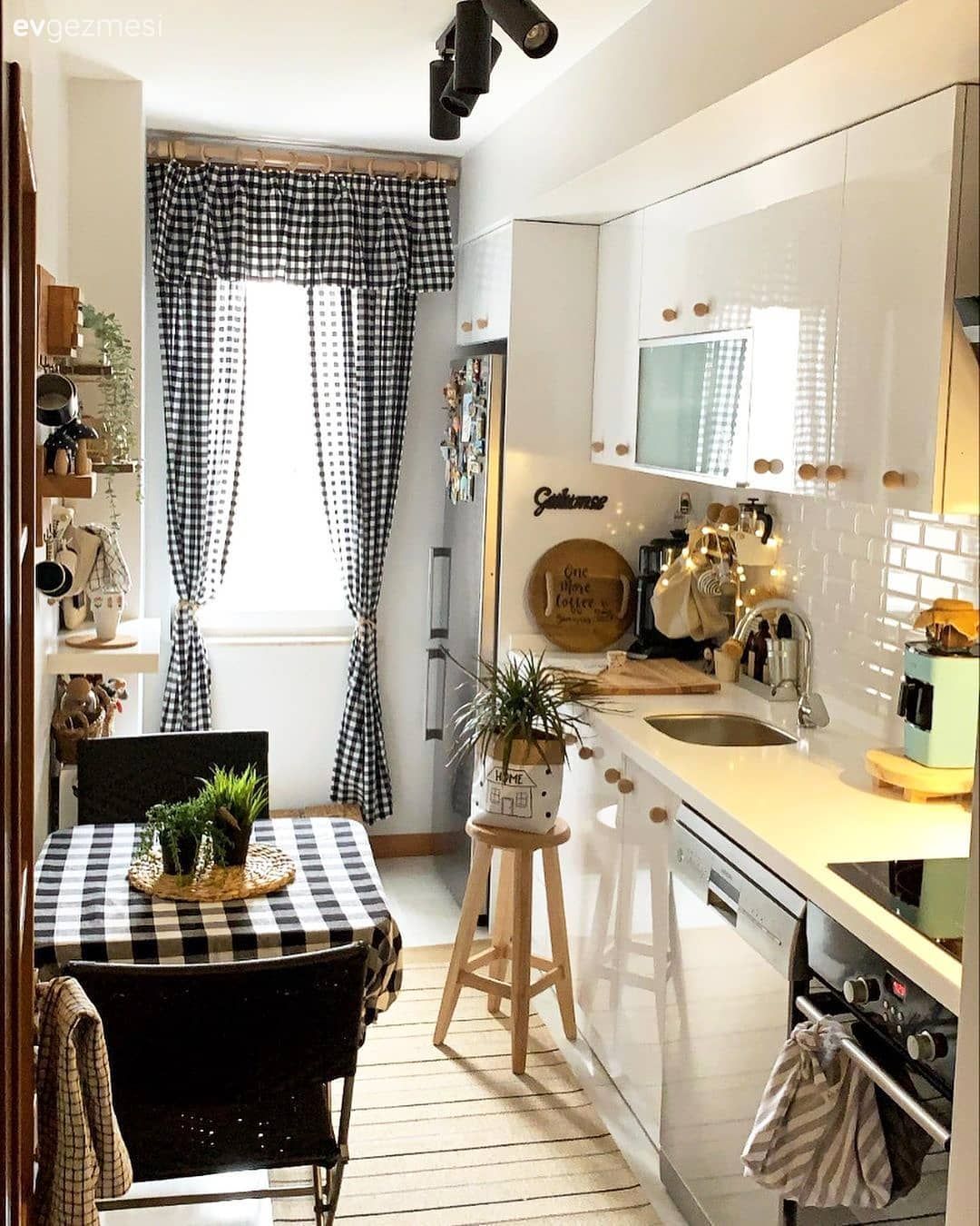 2021 Yılından Ev Gezmeleri: Yılın En Sevilen Mutfakları!