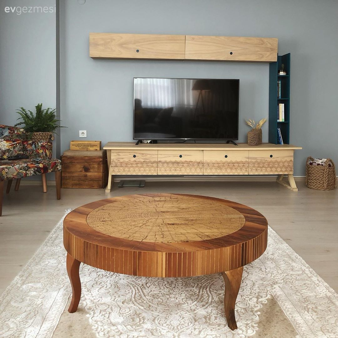 Tv ünitesi, Ahşap Mobilya, Salon, Orta sehpa, Sehpa, Ahşap masa, Halı, Salon halısı, Berjer, Çiçekli desen, Desenler