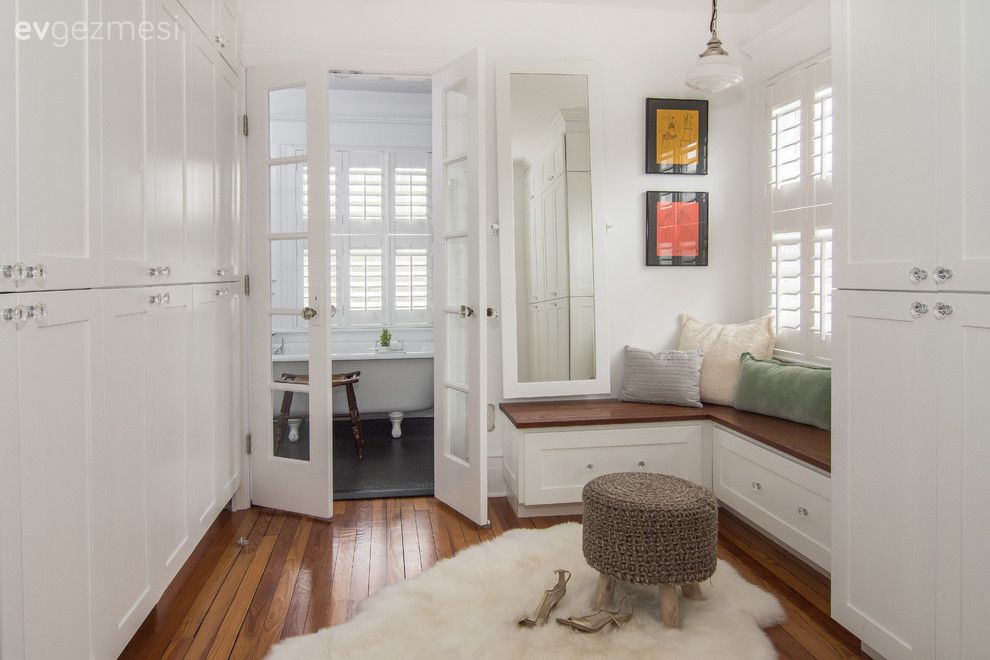 Size İlham Verecek 40+ Giyinme Odası Fikri ve Modeli