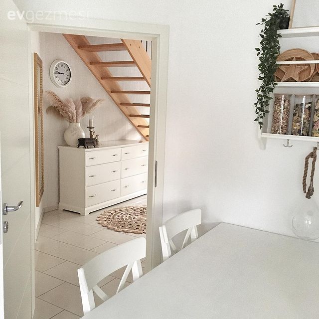 Açık Renkleri Seven Bu Ev Keyifli Olmak İçin De Çok Çabalamış