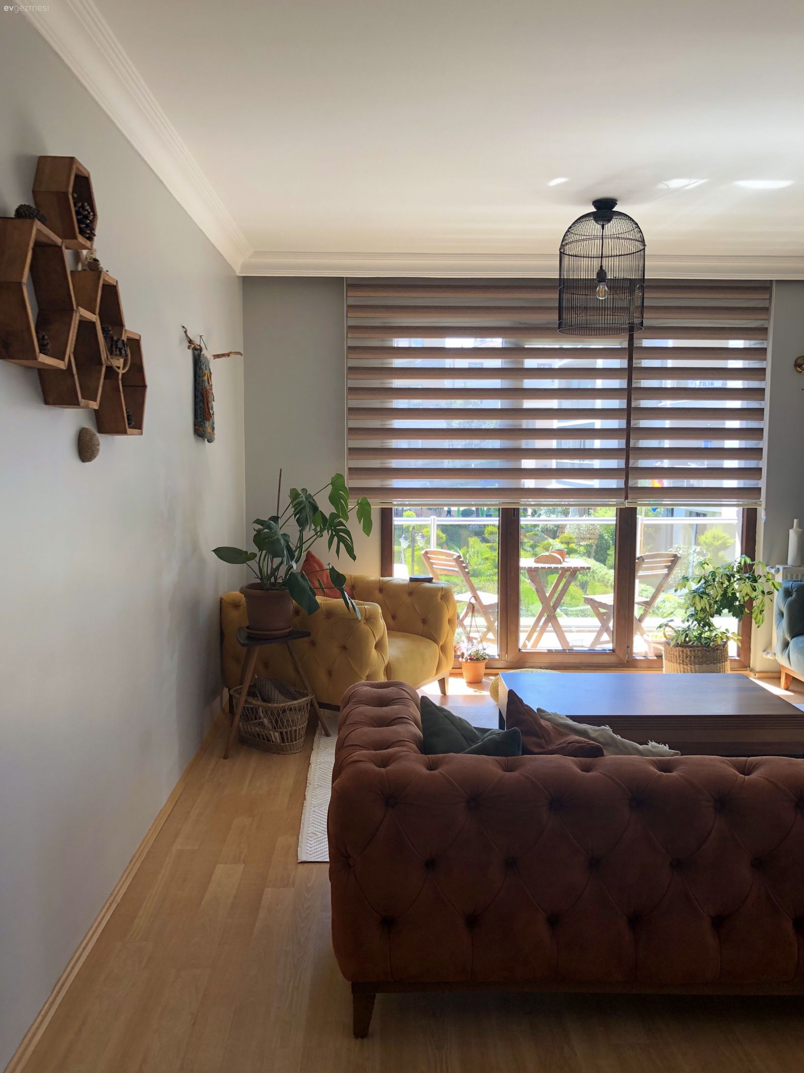 Bu Enerjik Evde Canlı Renklerin Etkisi Göz Ardı Edilmemiş