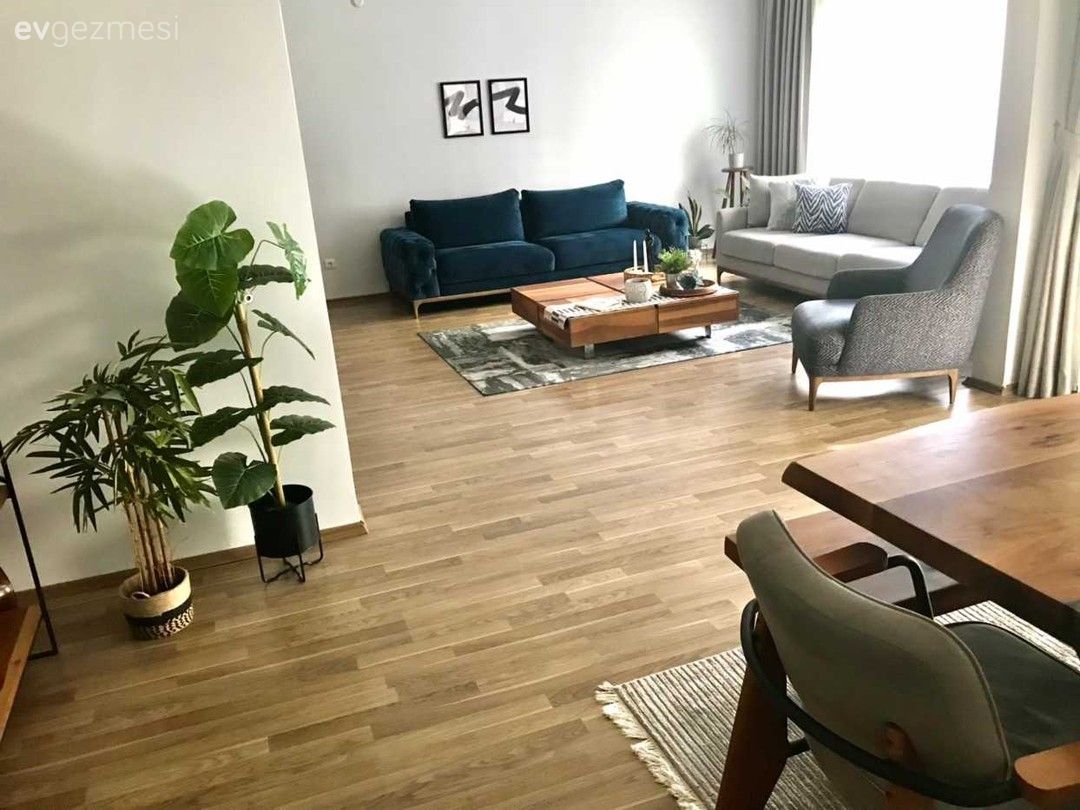 Sağı Solu Ahşap Olan Bu Evin Sıcaklık Kaynağı Belli