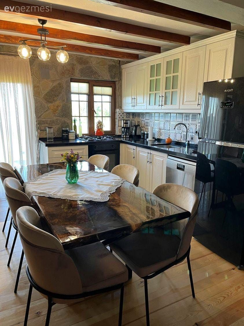 Trabzon'daki 15 Yıllık Bu Yayla Evi Doktor Ev Sahiplerine Huzuru Getirmiş!