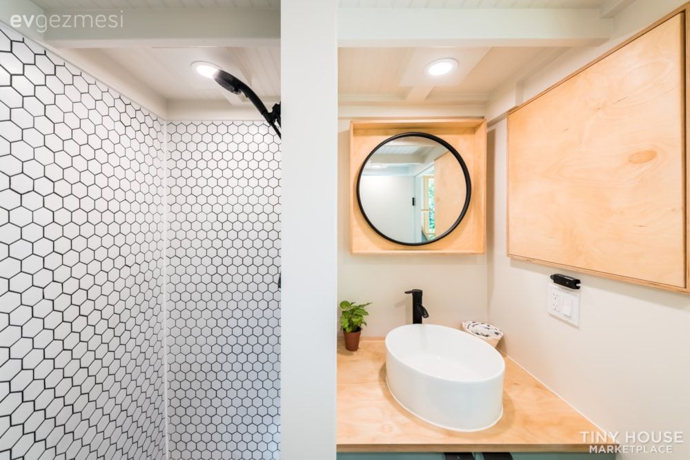 Küçük Ev Modelleri: 24 M2 Bu Tiny House İçinde Yok Yok