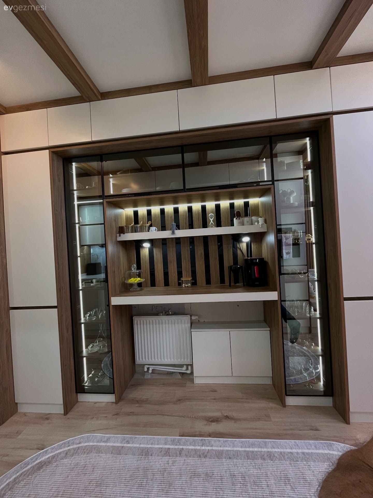 Petek Üstü Kahve Köşesi Yapmak İsteyenlere İlham Veren Fikirler