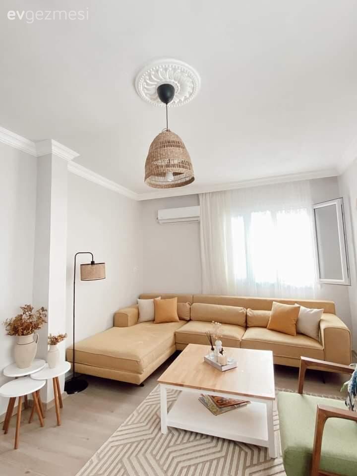 Ferahlık İsteyen Bu Evde Ortama Enerji Katan Renkler de Unutulmamış!