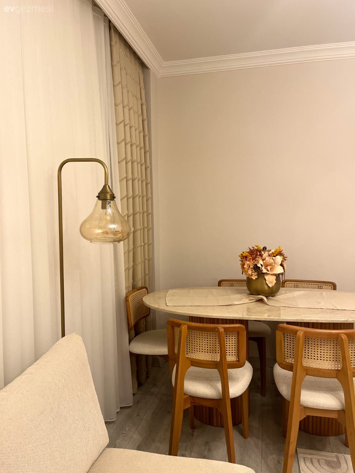 Bu Bohem Salonda Uyuma ve Sıcaklığa Dikkat Edilmiş!