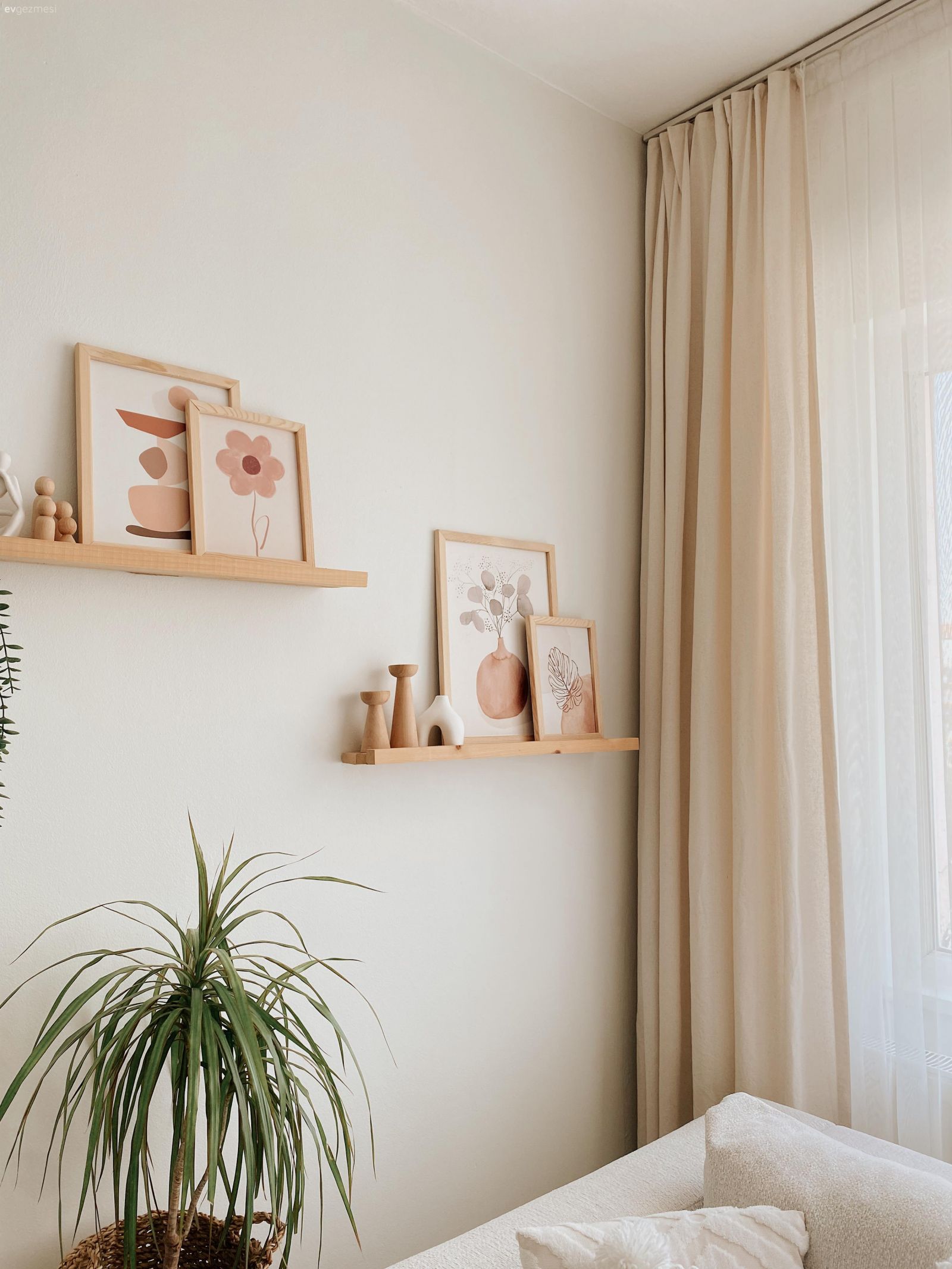 Derli Toplu Duran Bu Ankara Evi Ayrı Parçaların Birleşimi!