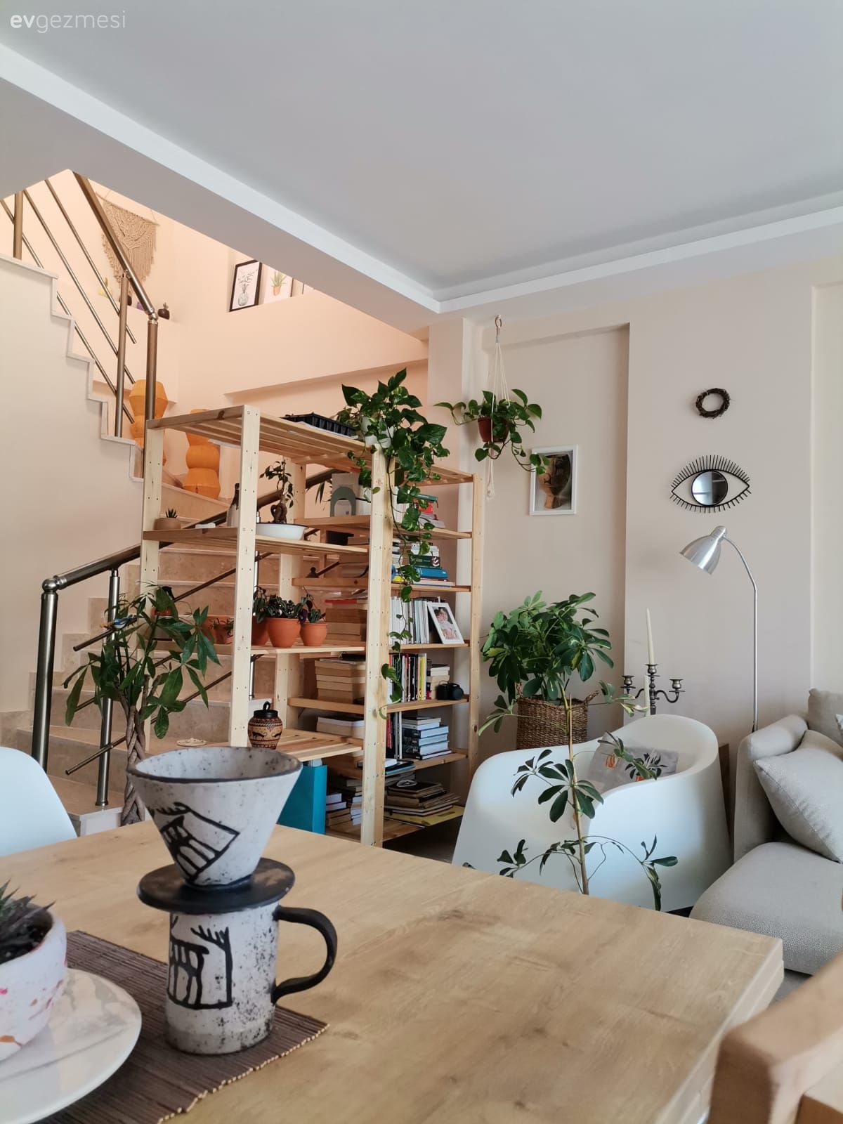 Bu Kuşadası Evi Salaş Şıklığı En Doğal Şekilde Yansıtmış