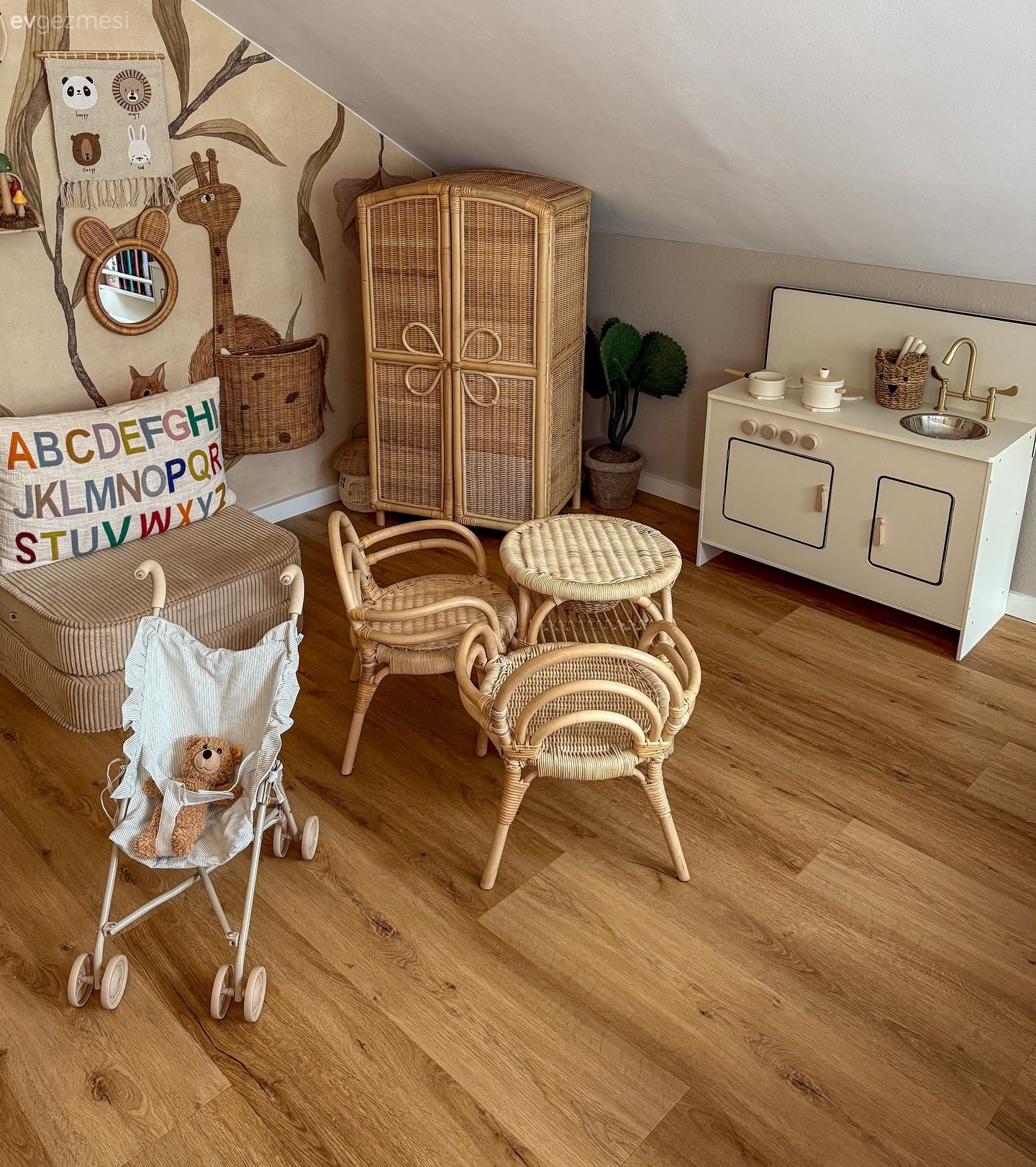 Çocuk Odası, Hasır, Sandalye, Parke