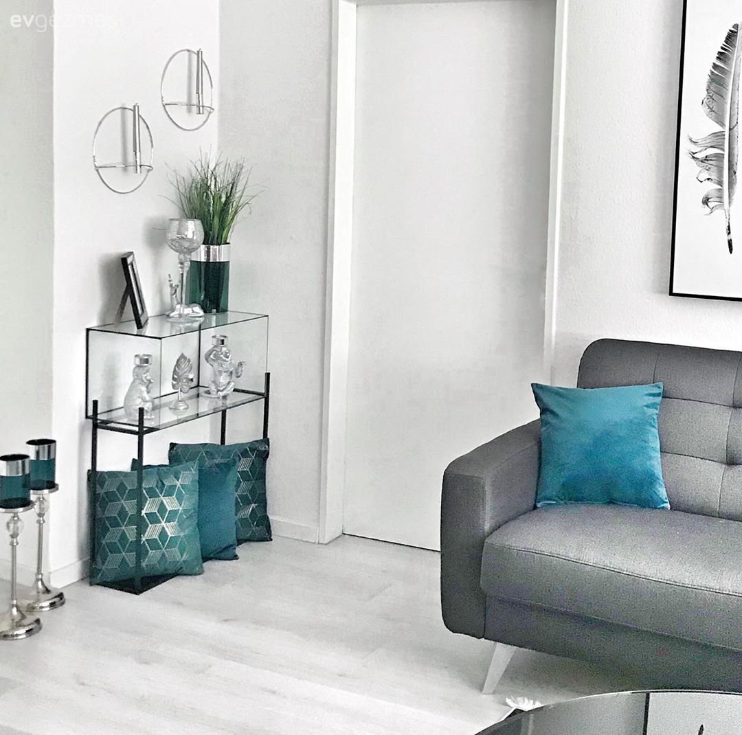 Ev Gezmesi: Ruhu Işıldayan Modern Çehreli Bir Dekor