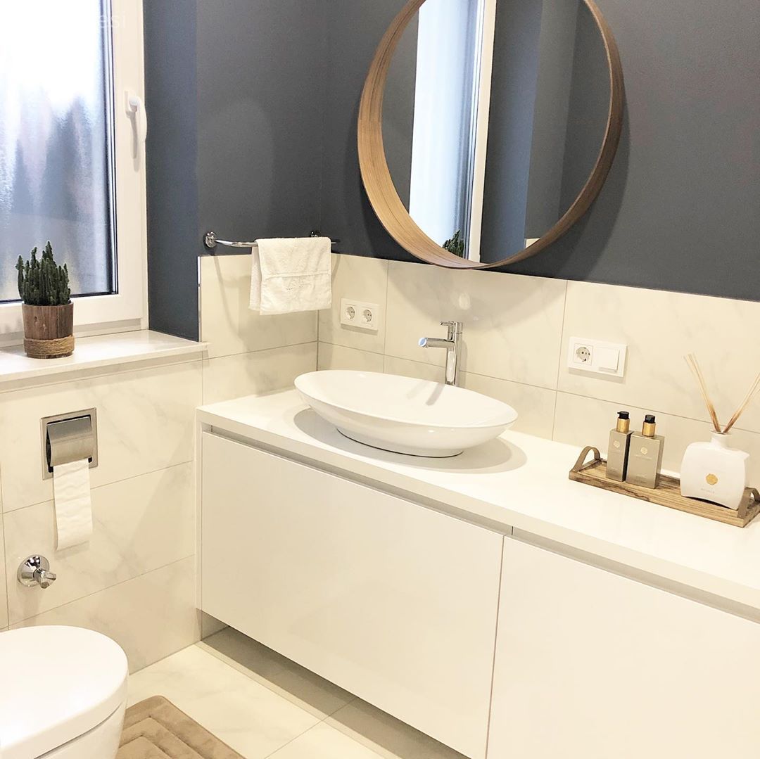 Banyo, Beyaz, İndigo Mavisi, Yuvarlak ayna, Dekoratif ayna, Banyo dolabı, Banyo aynası, Banyo aksesuarları, Banyo seramikleri