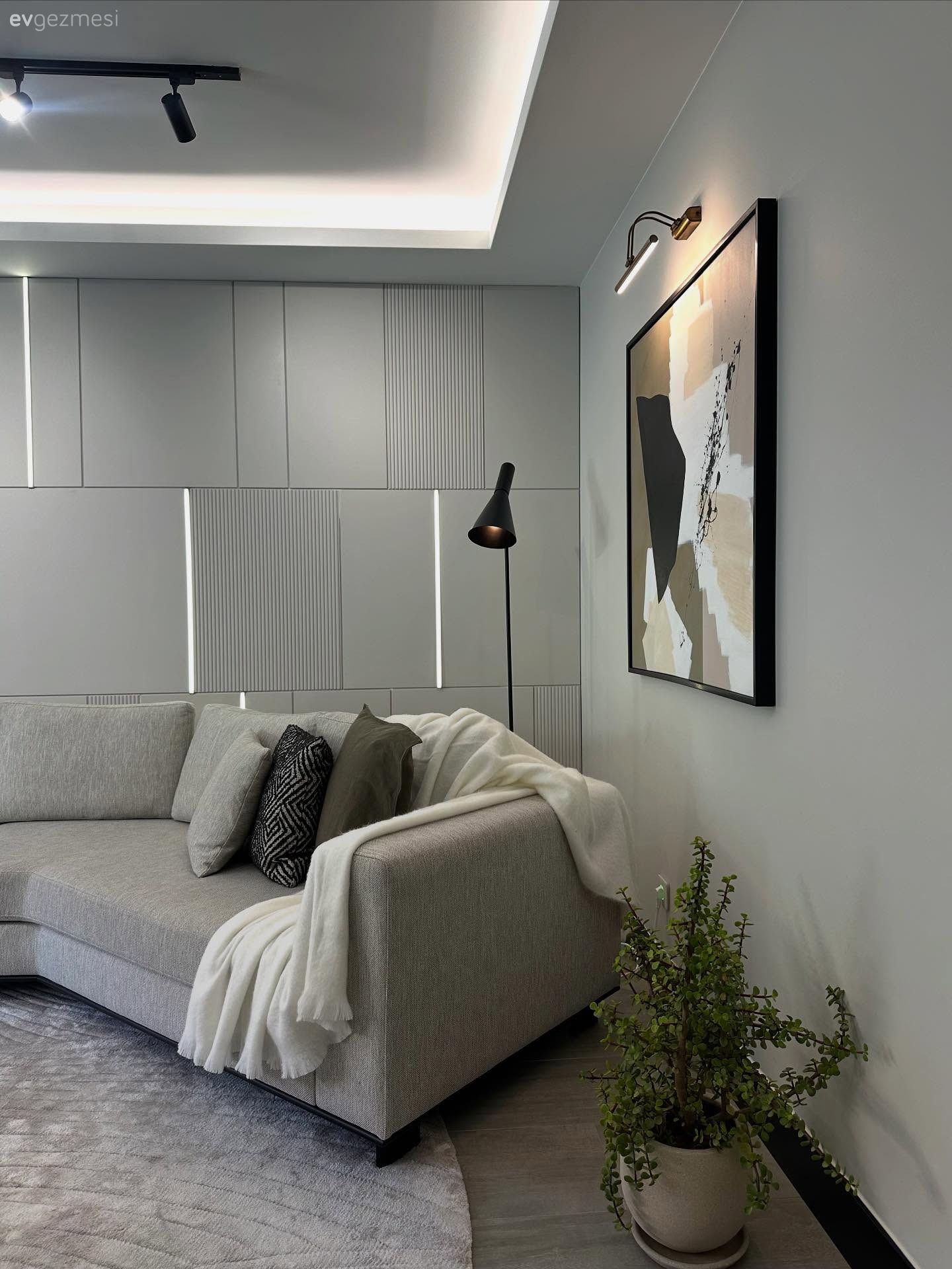 Modern Bileşenler Bu Evin Şıklık Formülünü Oluşturmuş