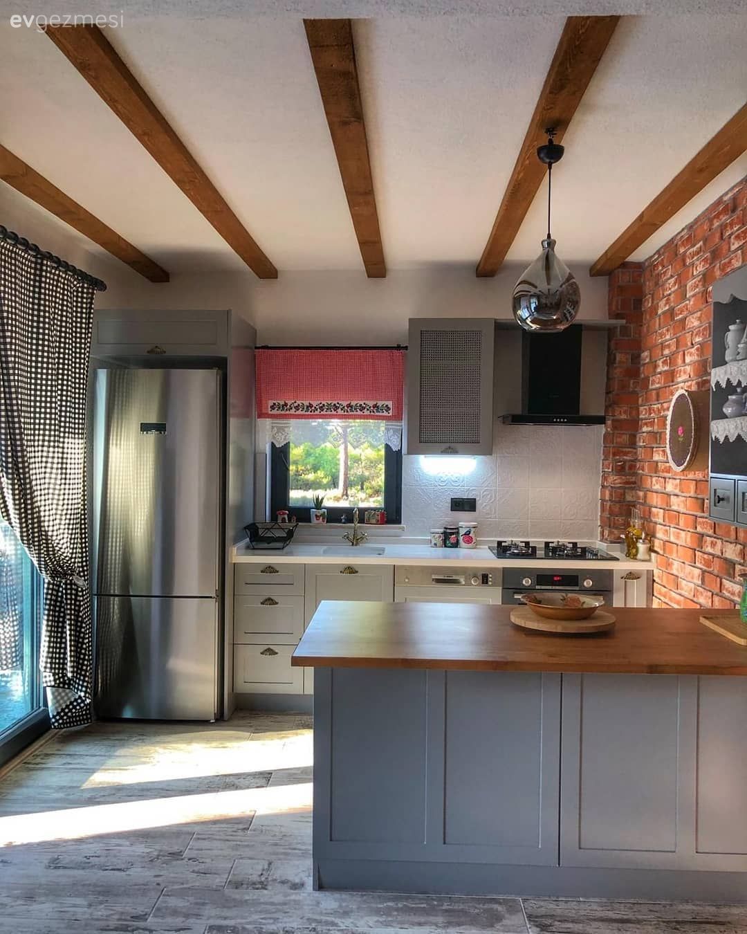 2021 Yılından Ev Gezmeleri: Yılın En Sevilen Mutfakları!