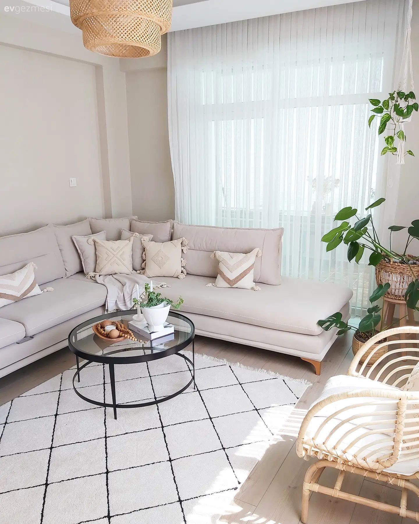 Bohem Stilden Beslenen Bu Evde Pozitif Enerjinin Kaynağı Doğallık!