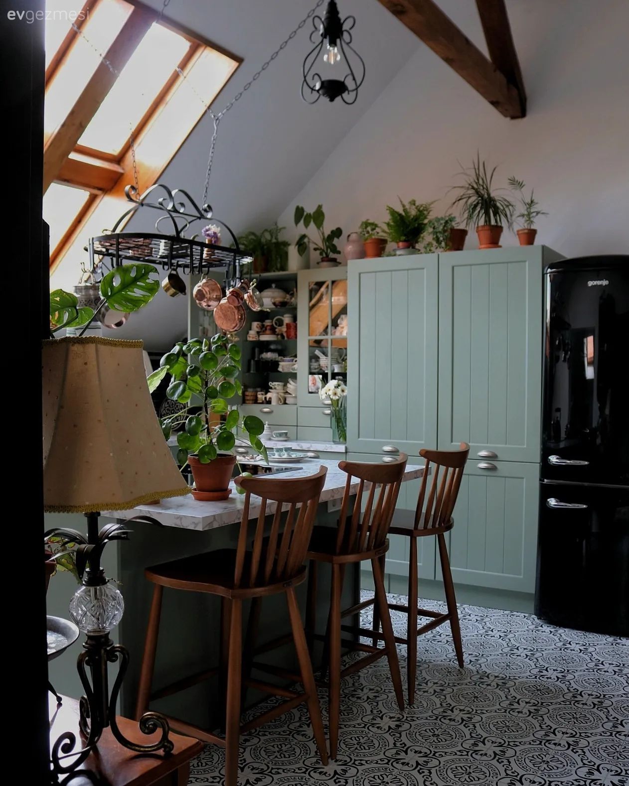 Mutfak Dolap Kapağı Seçerken Mutlaka Bilmeniz Gereken Tasarımlar!