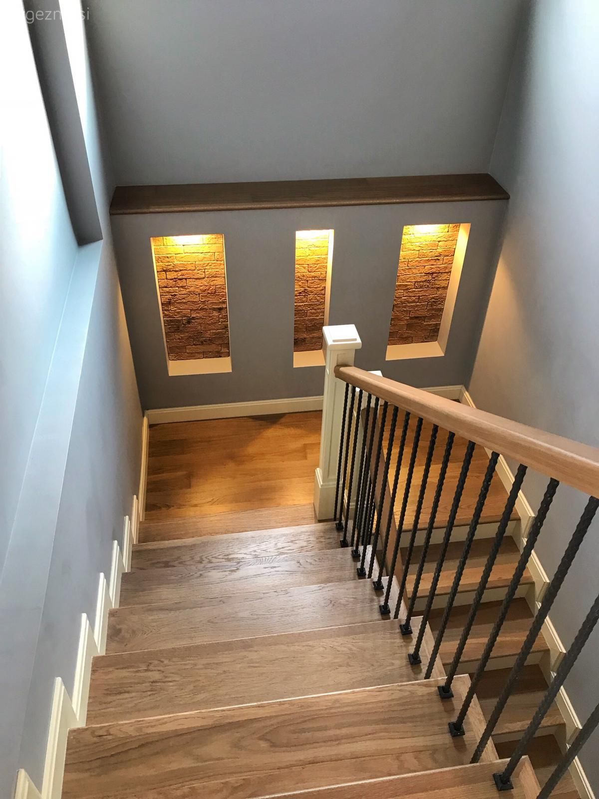 Dubleks evler, Merdiven, Duvar Nişleri