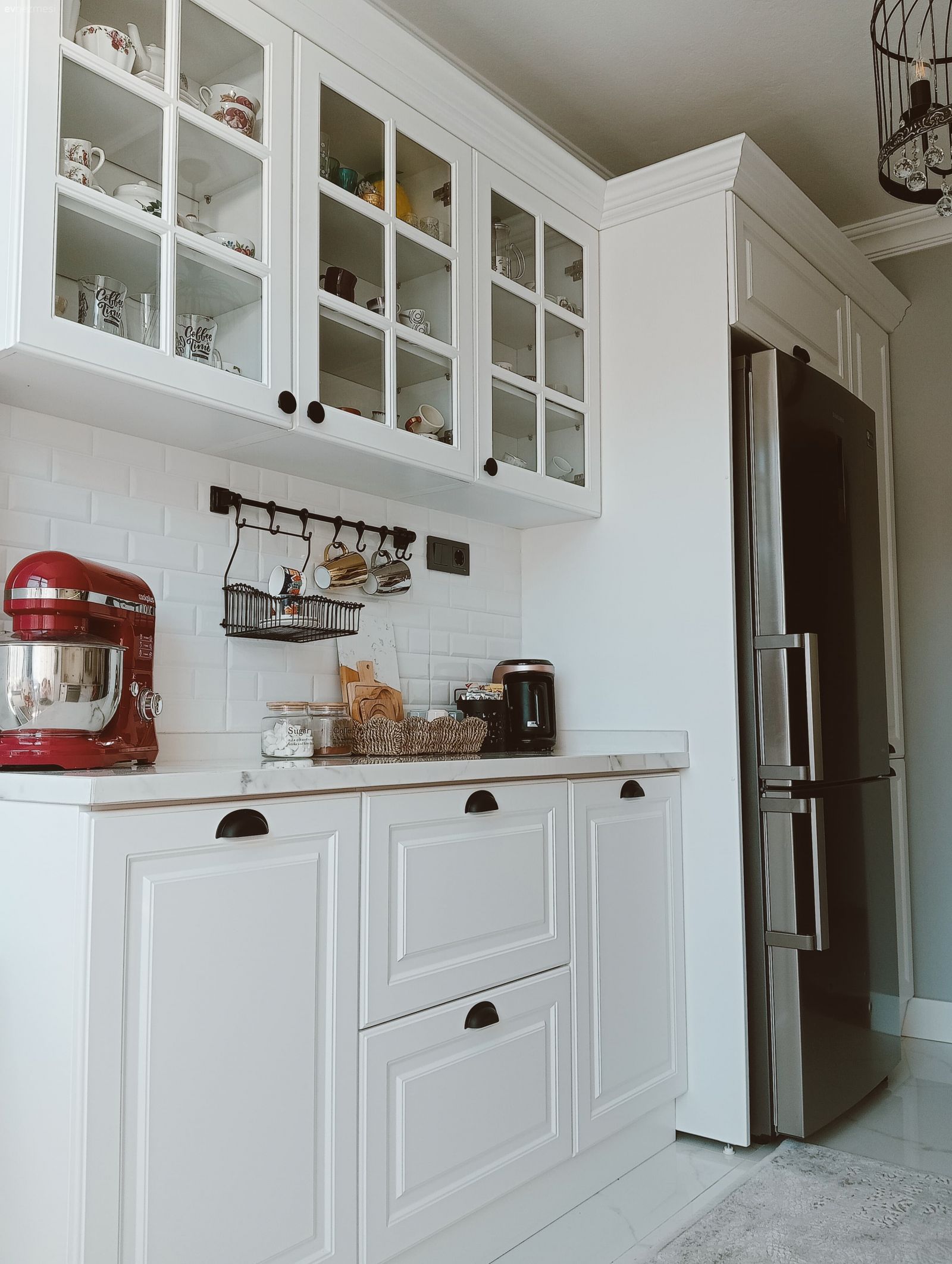 Koridor Tipi Bu Rize Mutfağında Country Stil Buram Buram!