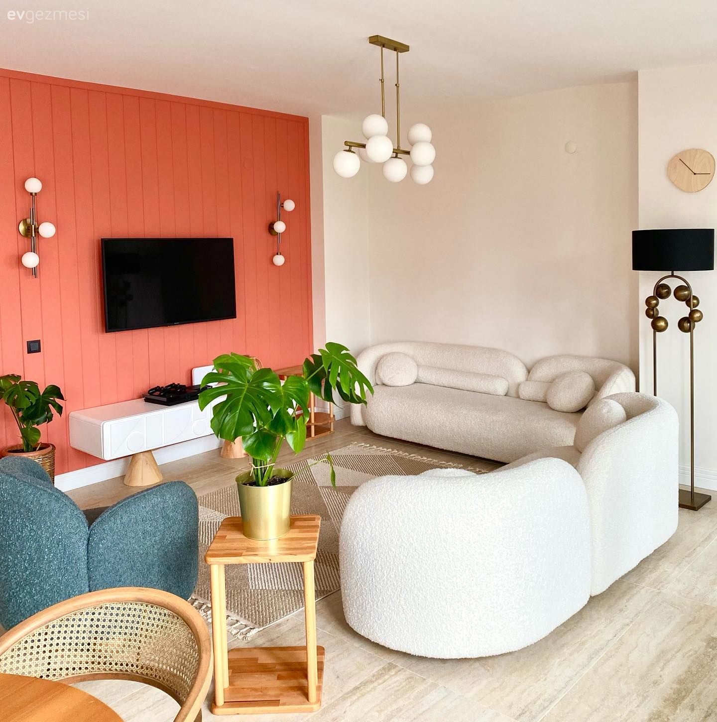 Feminen Dokunuşların Olduğu Bu Evde Kasvetli Görünüme Yer Yok