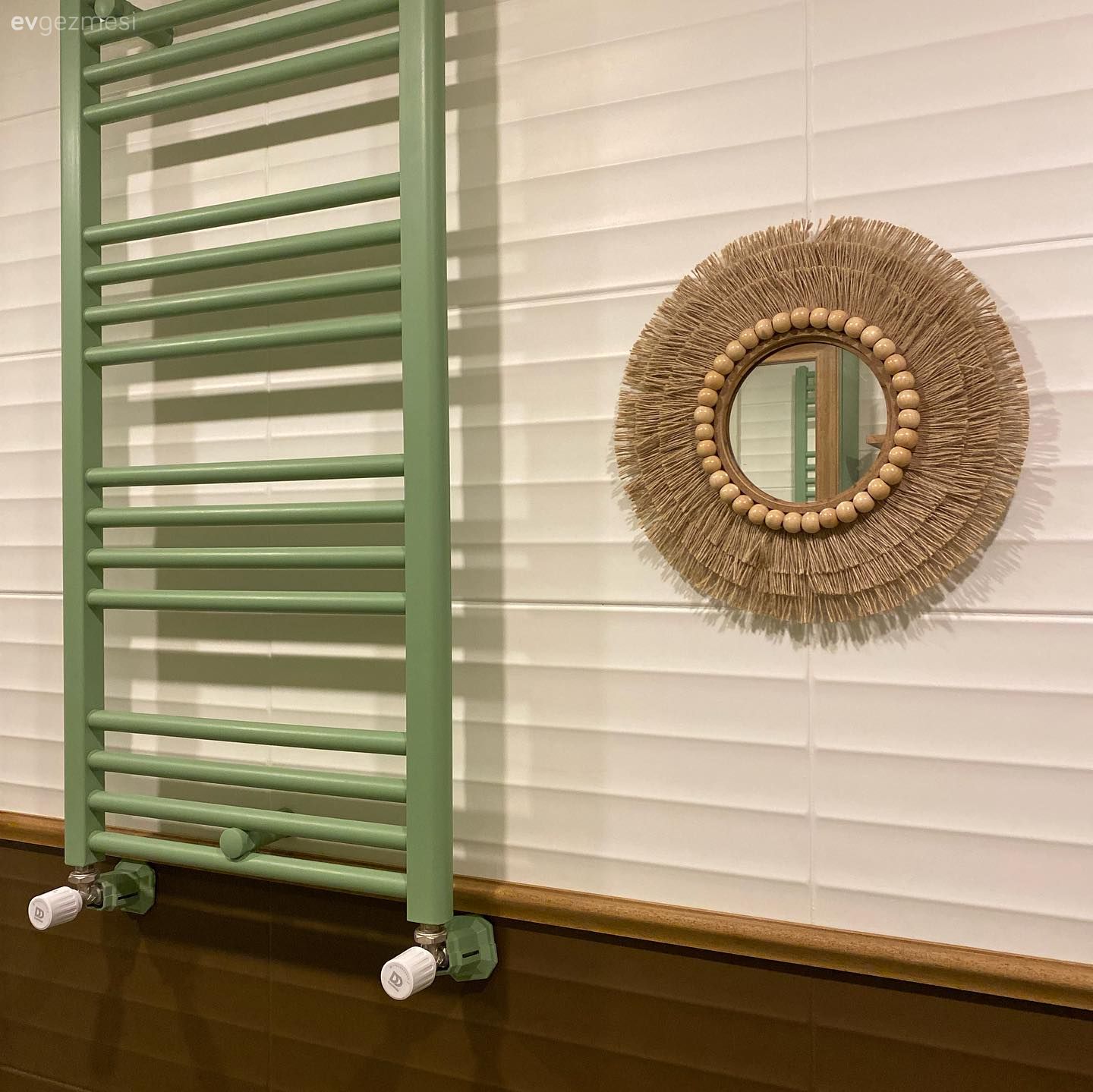 Banyo seramikleri, Banyo, Yeşil, Kahverengi