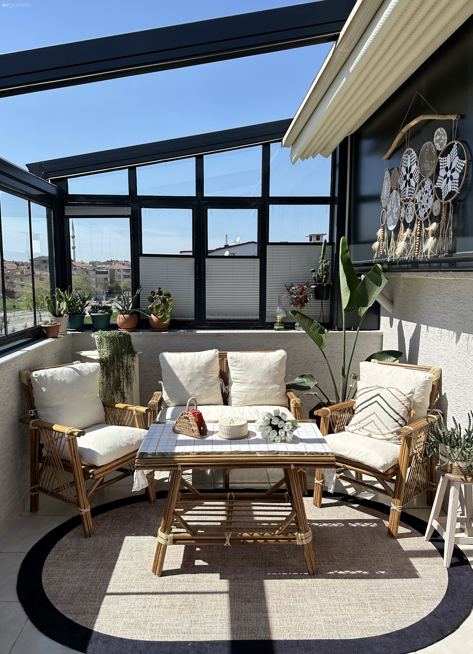 Sitemizde Yayınlanan Evlerden 30+Teras Dekorasyonu
