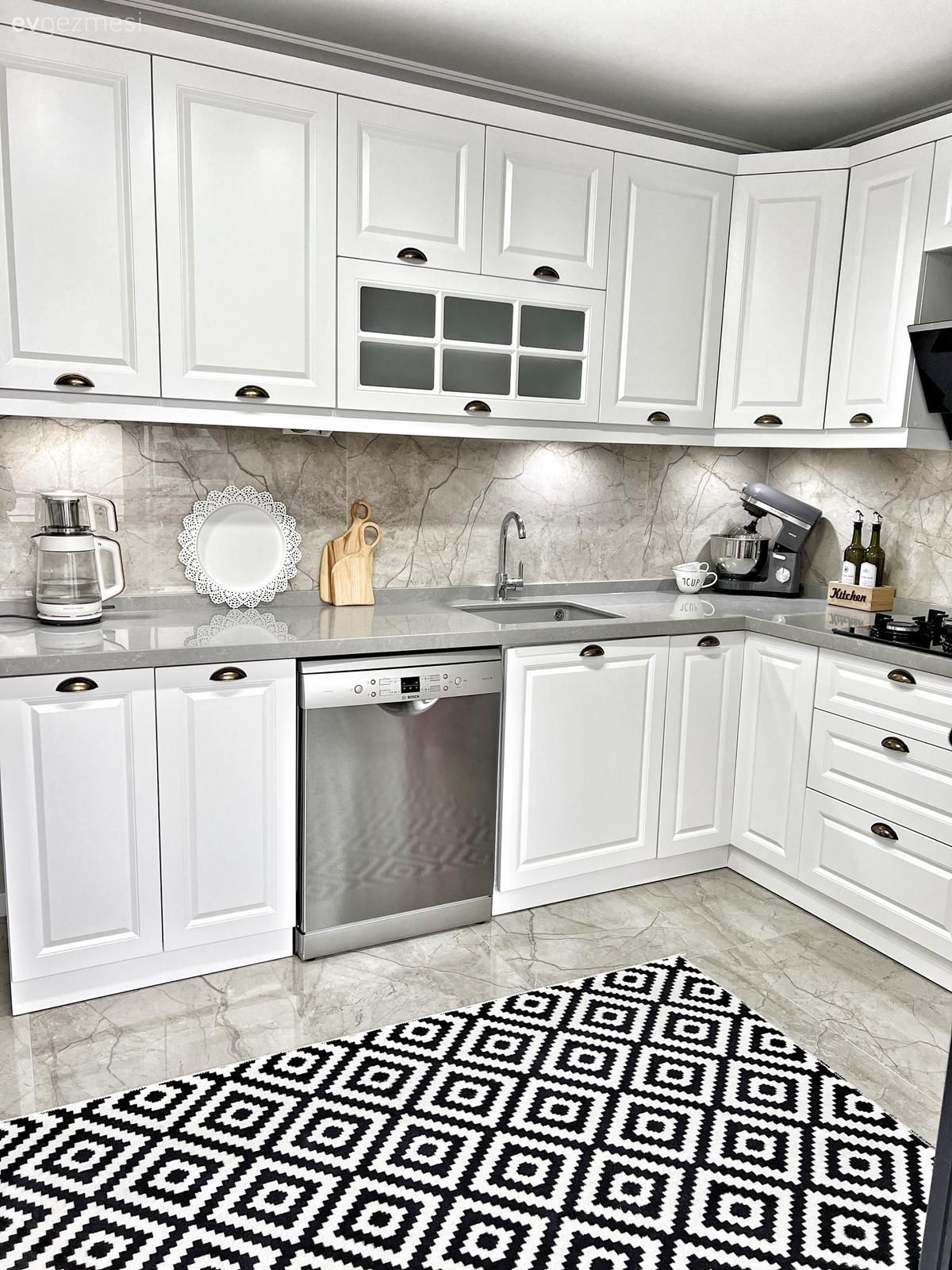 Bursa'daki Bu Evde Her Oda Keyifli Haliyle Diğerini Kıskandırıyor!