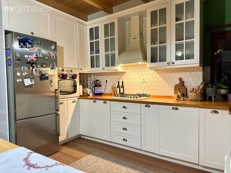 Bu Eski Köy Evinin Yeni Halinde Her Köşe Ayrı Sürprizlerle Dolu!