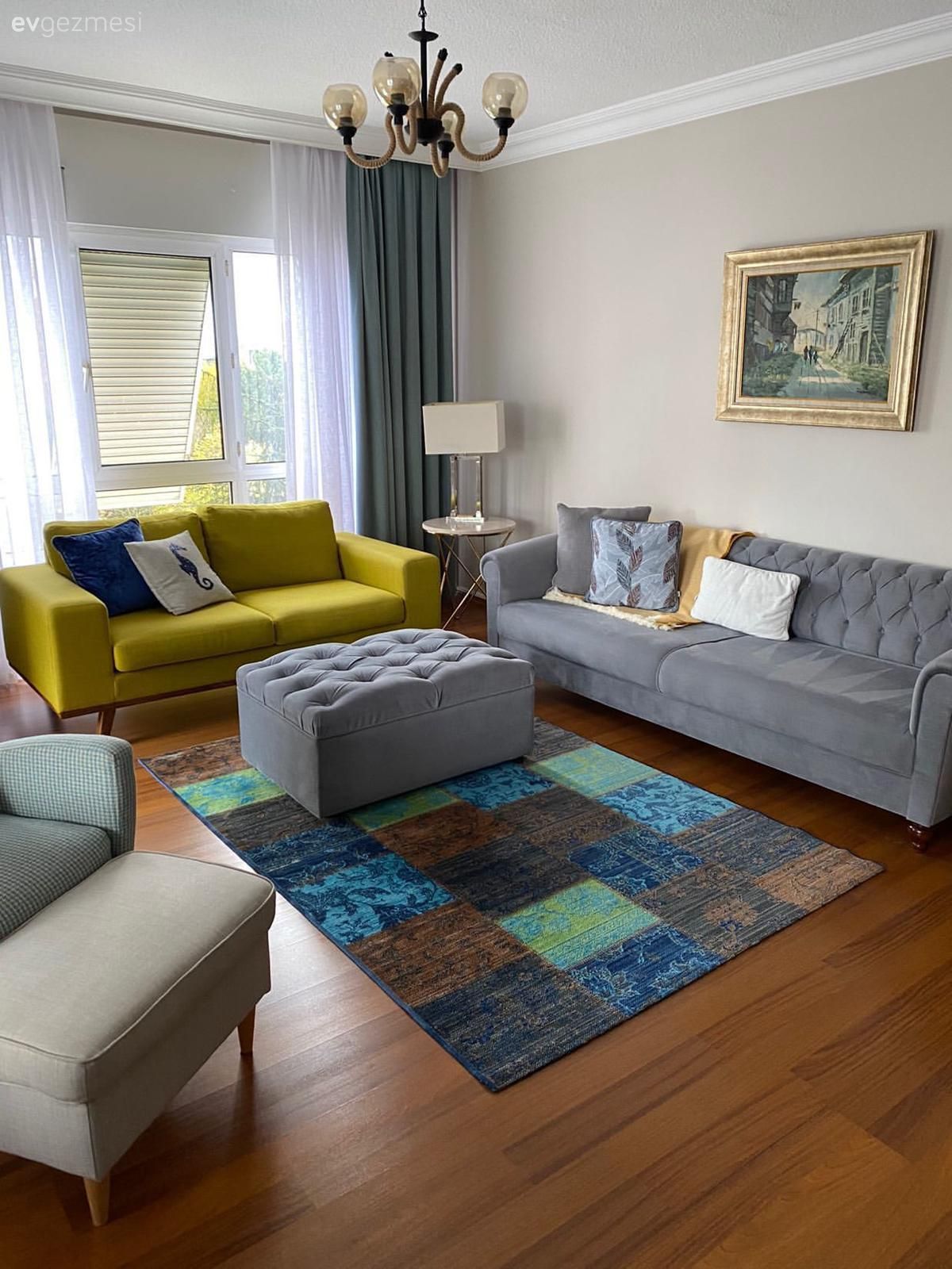 Bu İstanbul Evinde Canlı Renkler Şarkılarını Neşeyle Söylüyor!