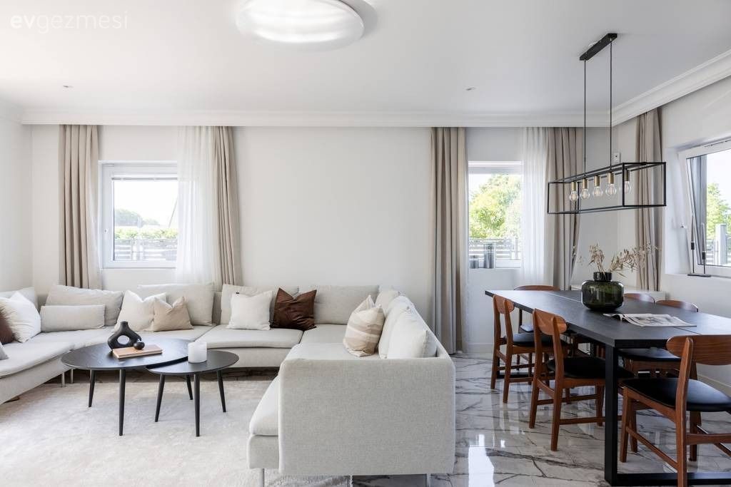 Seyir Terası ile Tasarımın Nimetlerini Güzelce Yansıtan Bir Villa