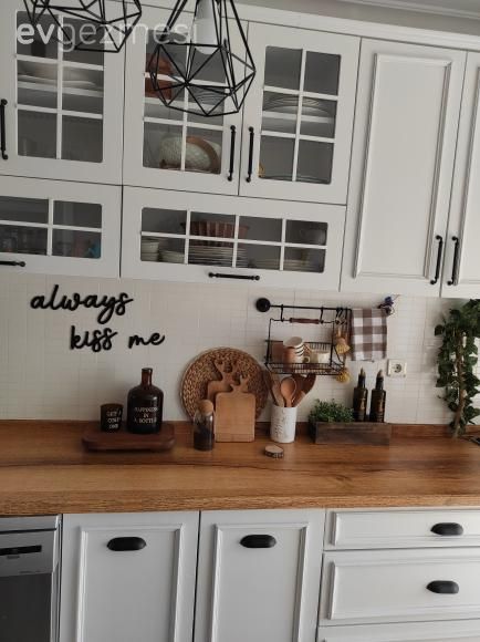 Öncesi&Sonrası: Kahverengi Dolaplar Beyazla Yeni Bir Soluk Kazanmış!