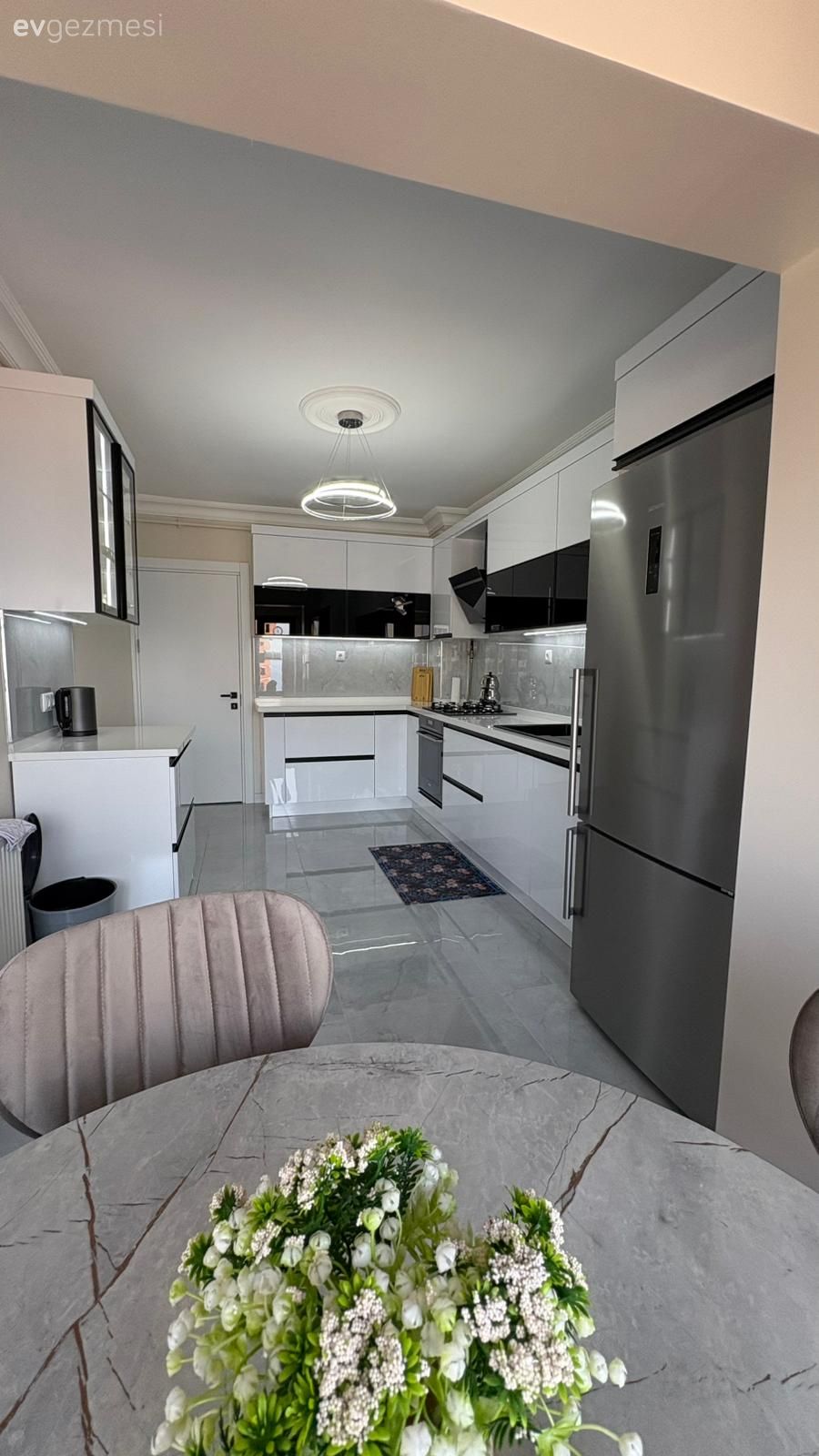 Eski Bir Evin Daha Modern Görünümüne Geçiş Öyküsü