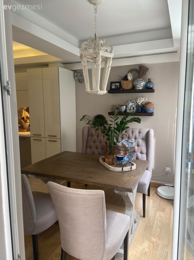 Ahşap Mobilya, Sandalye, Mutfak masası, Ev bitkisi, Mutfak rafı, Mutfak, Mutfak Avize Modelleri