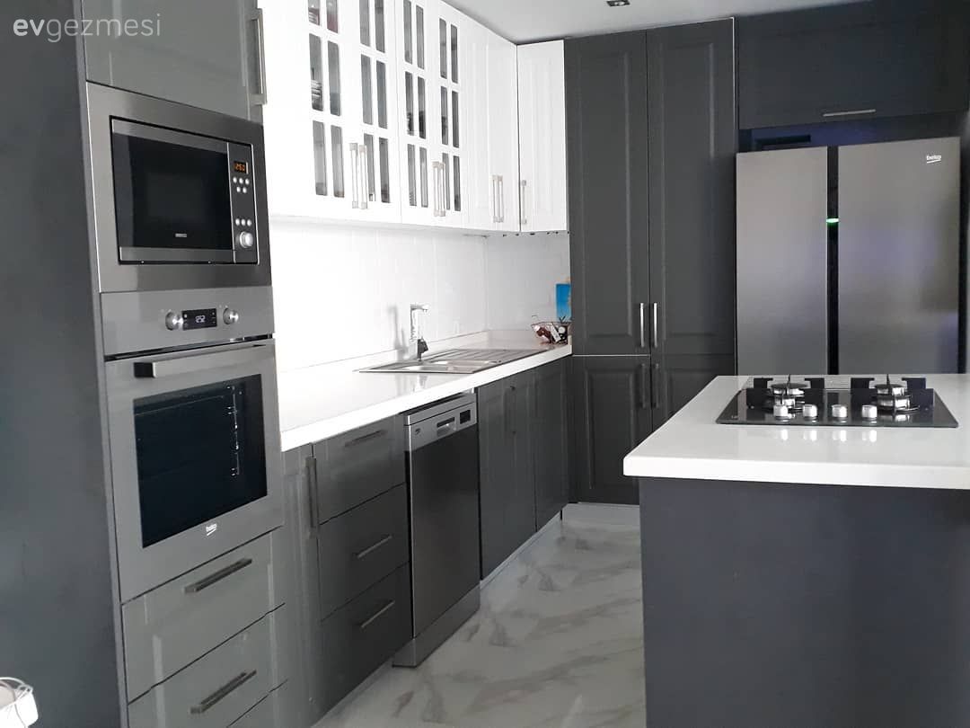 Mutfak, Gri mutfak, Beyaz, Ada mutfak, Mutfak tezgahı, Mutfak tezgah arası, Cam Ankastre, Ankastre, Gardrop tipi buzdolabı, Antrasit  
