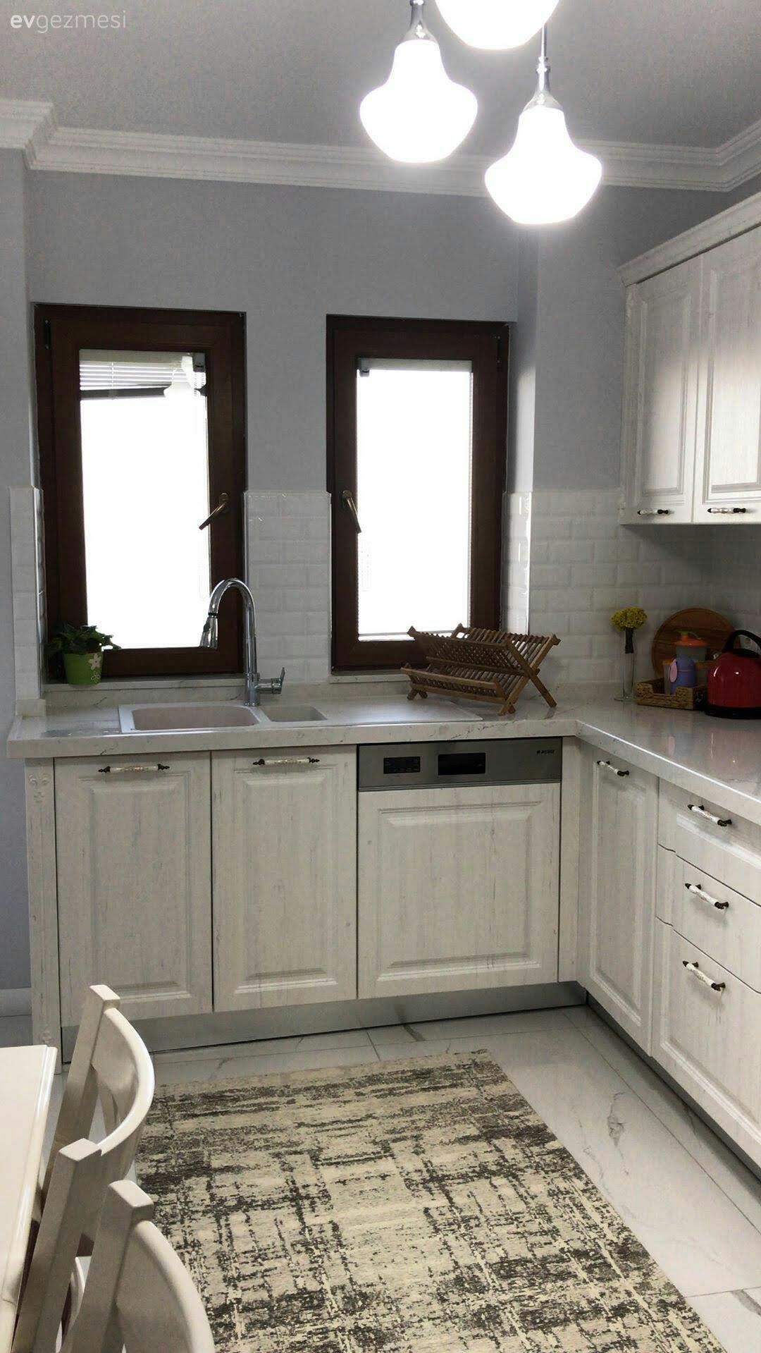 Ev Gezmesi: Keyif Dozu Yüksek Şık Bir Dekor