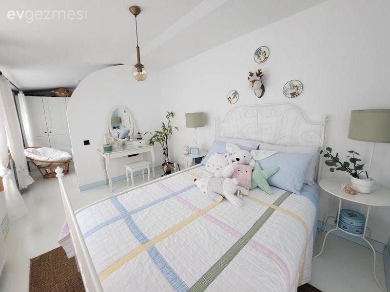 Ankara'da Olsa da Sahil Havası Estiren Bu Ev Değişimiyle Boyut Atlamış!