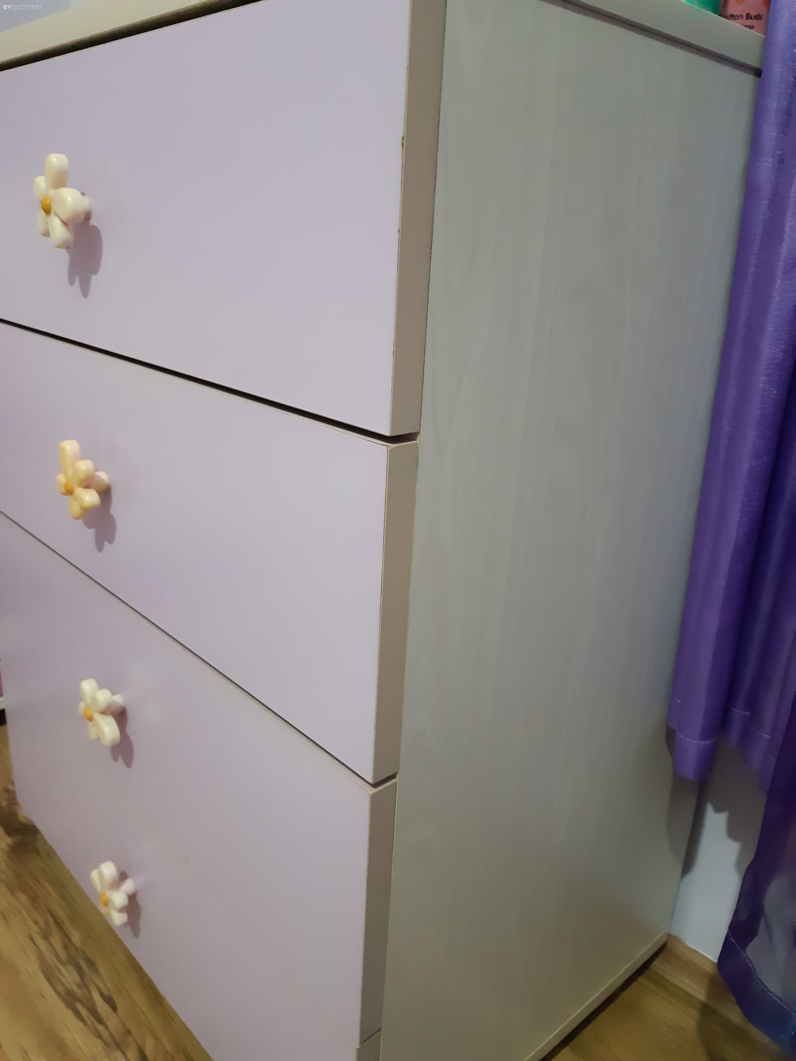 Yatak odası mobilya  boyama yardımı