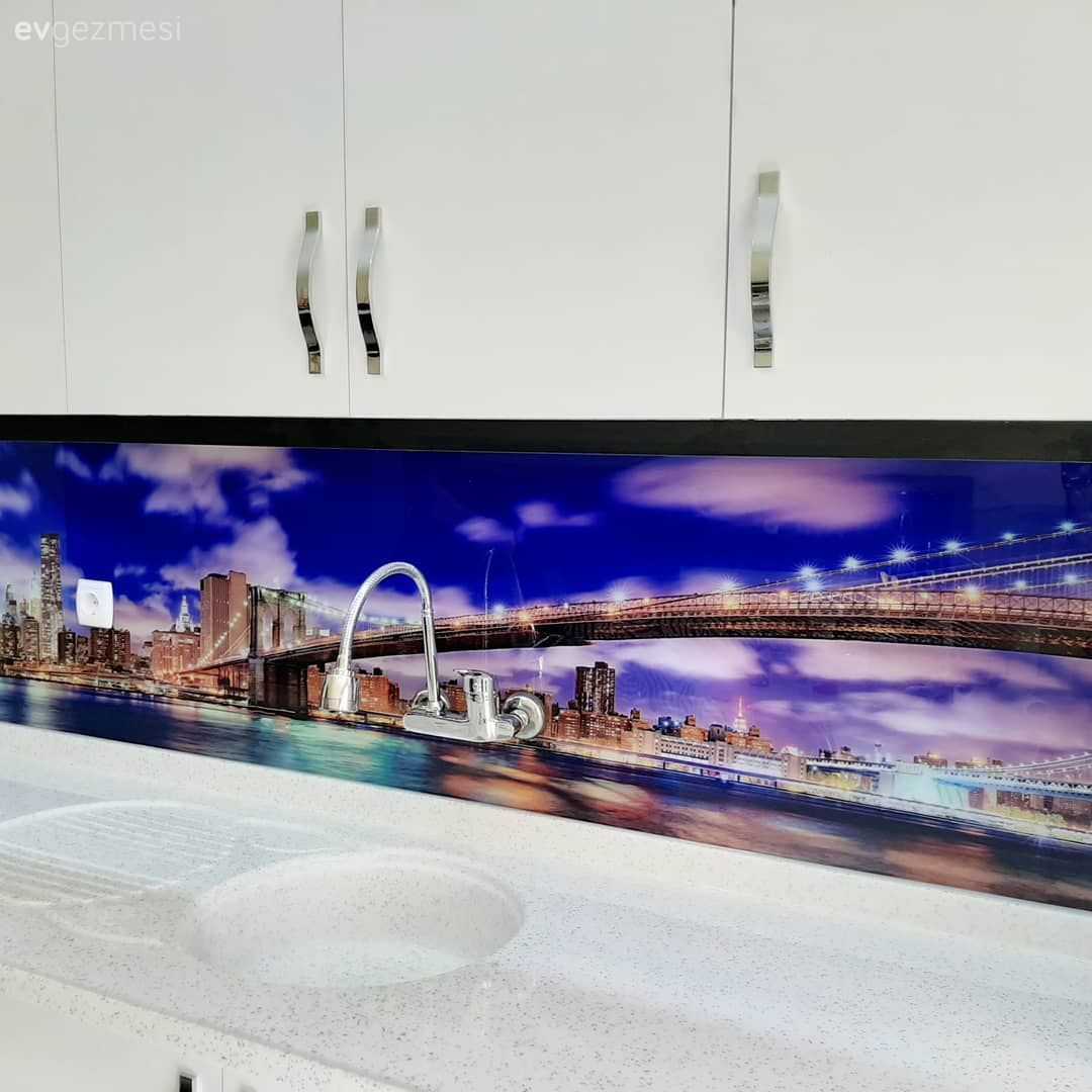 Mutfak Tezgah Arası Cam