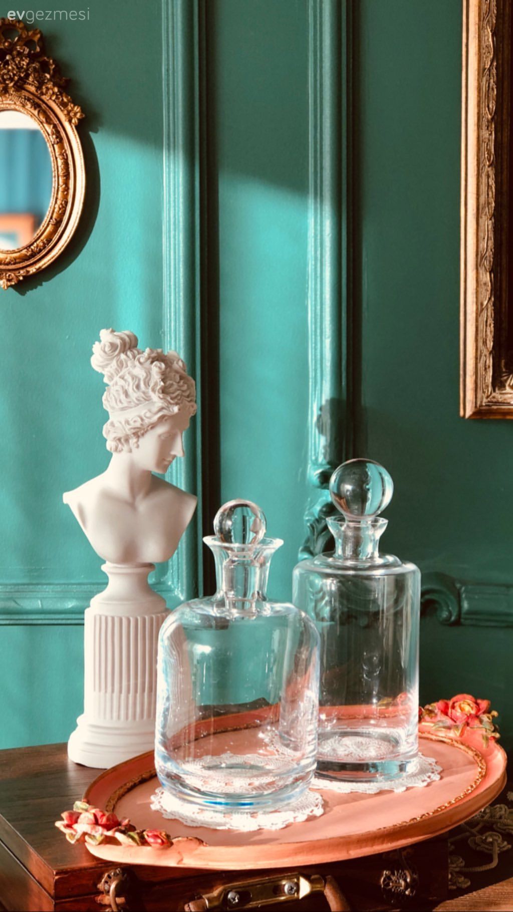 Yeşil duvarlı Ev devamı