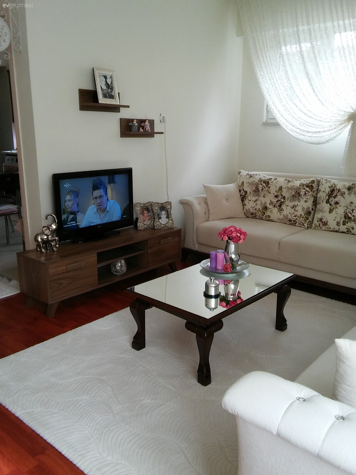 Oturma odam ve mutfagim