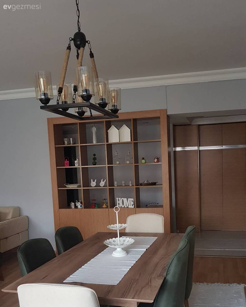 Sakin ve sıcacık.. Ahşap dokusu ve toprak renklerle keyifli bir ev..