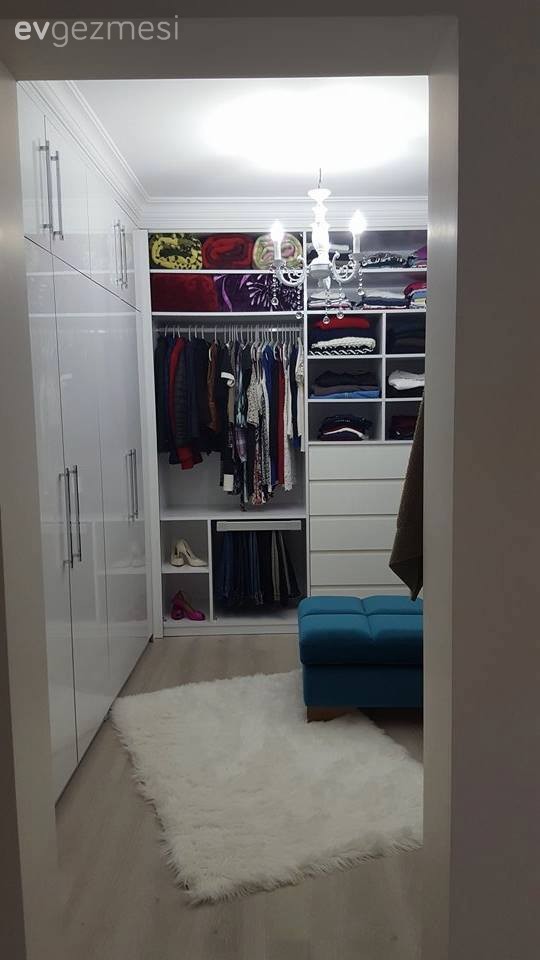 Size İlham Verecek 40+ Giyinme Odası Fikri ve Modeli