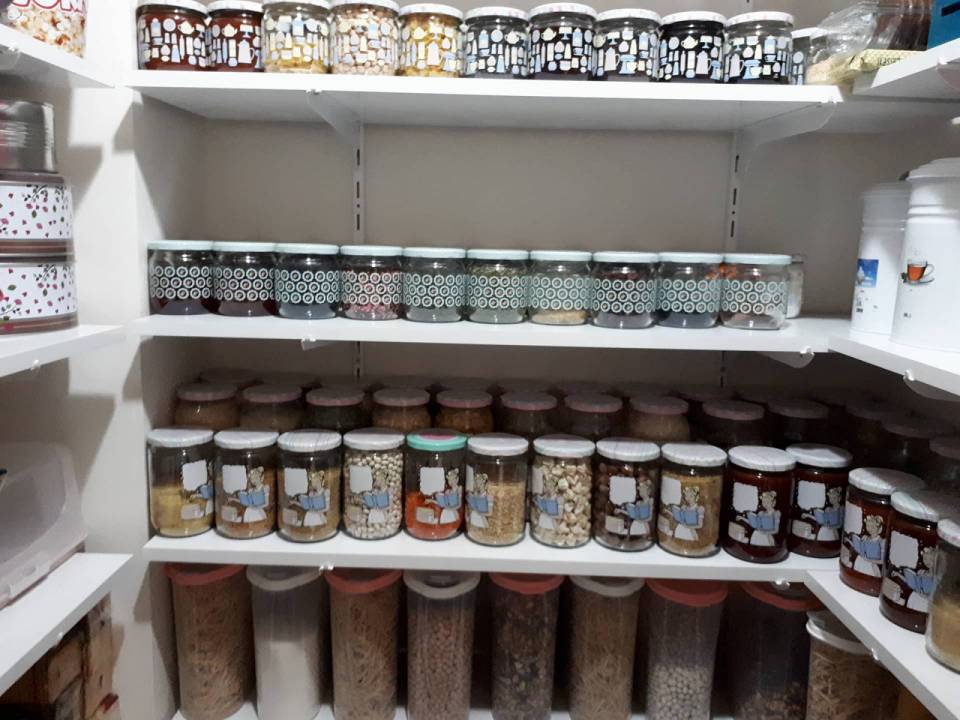 Tuba hanımın evinde keyifli ve stil sahibi bir dekor..